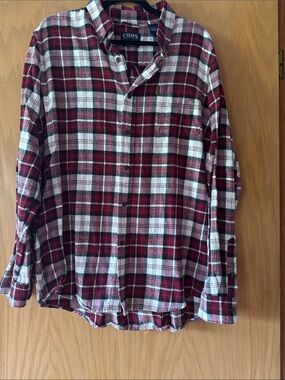 Chaps Men’s Red and White Plaid Button-Down Shirt